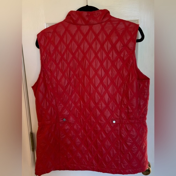 Chico's Zenergy Vibrant Red Quilted Vest - Picture 2 of 13